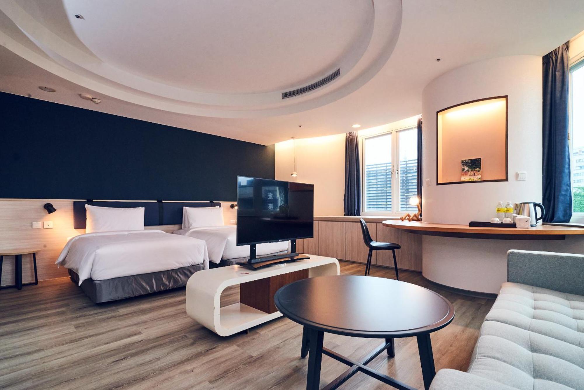 Check Inn Select Taipei Nangang Exterior photo